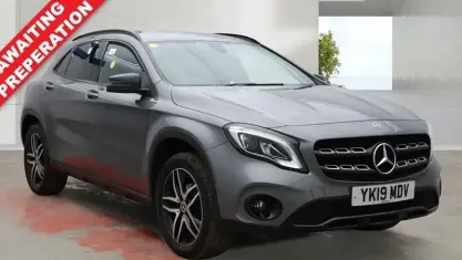 Begagnad Mercedes GLA180 Urban 122 HK (89 kW) 2020 SUV