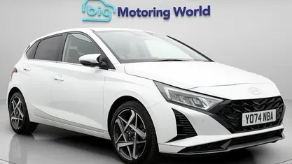 Used Hyundai i20 Premium 101 HP (74 kW) 2025 Hatchback