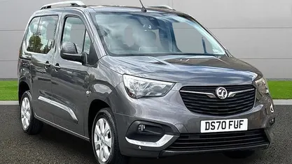 Used Vauxhall Combo S 110 HP (80 kW) 2020 MPV