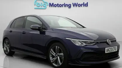 Używany VW Golf VIII R-line 150 KM (110 kW) 2023 Niebieski Hatchback