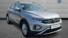 Used 2024 VW T-Roc Life SUV | £21,700 (Fair price)