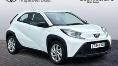 White Used 2024 Toyota Aygo PURE Hatchback | £13,250 (Fair price)