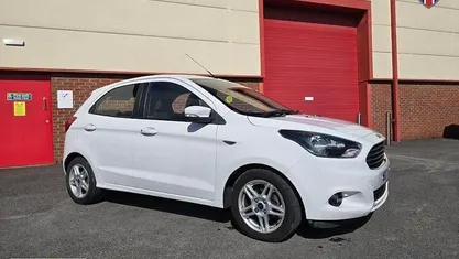 Used Ford Ka Plus Zetec 86 HP (63 kW) 2017 White Hatchback