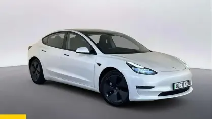 Używany Tesla Model 3 Long Range AWD 258 kW (351 KM) 2023 Sedan/Limuzyna