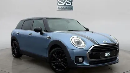 Blue Used 2017 Mini Cooper Clubman Estate | £7,990 (Good price)