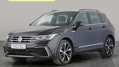 Usado VW Tiguan R-line 150 CV (110 kW) 2023 Negro SUV