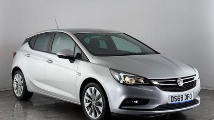 Used Vauxhall Astra 125 HP (91 kW) 2019 Silver Hatchback