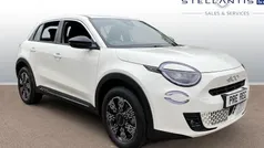 New 2025 Fiat 600 Hatchback | £19,745 (Fair price)