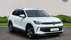 White New 2025 VW Tiguan Match SUV | £35,245 (Fair price)