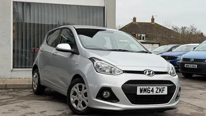 Used 2015 Hyundai i10 SE Hatchback | £8,695 (Fair price)