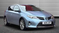 Blue Used 2015 Toyota Auris Hybrid Hatchback | £10,295 (Fair price)