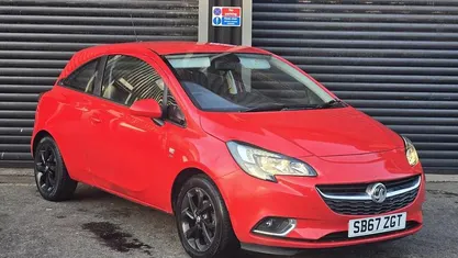 Used Vauxhall Corsa SRi 75 HP (55 kW) 2017 Red Hatchback
