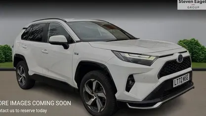 Used Toyota RAV4 Design 306 HP (225 kW) 2025 Estate