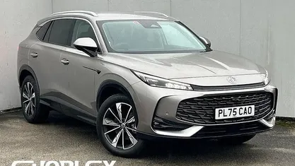 Used MG HS SE 170 HP (125 kW) 2025 SUV