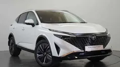 White New 2025 Nissan Qashqai Tekna SUV | £32,499