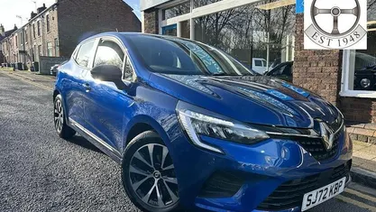 Used Renault Clio V Evolution 90 HP (66 kW) 2022 Hatchback