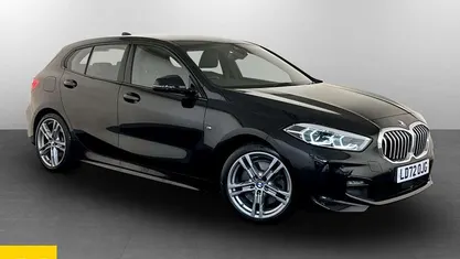 Używany BMW 120 M Sport 190 KM (139 kW) 2022 Czarny Hatchback