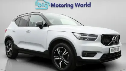 Used Volvo XC40 R-Design 190 HP (139 kW) 2019 SUV