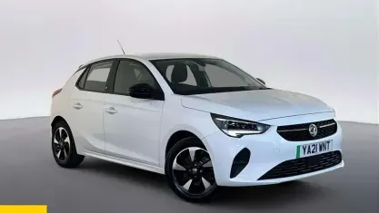 Second-hand Vauxhall Corsa-e 100 kW (136 CP) 2021 Alb Hatchback