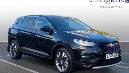 Used 2021 Vauxhall Grandland X SRi SUV | £11,400 (Good price)