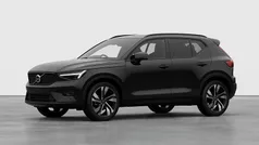 Onyx black New 2025 Volvo XC40 Ultra SUV | £45,060 (Fair price)