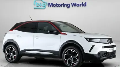 Used Vauxhall Mokka GS Line 131 HP (96 kW) 2022 White SUV