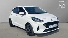 White Used 2022 Hyundai i10 Premium Hatchback | £11,332 (Fair price)