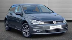 Used 2018 VW Golf VII SE Hatchback | £10,150 (Fair price)