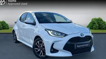 Used Toyota Yaris Hybrid Design 116 HP (85 kW) 2026 Hatchback