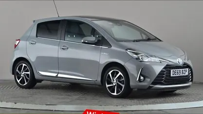 Used 2019 Toyota Yaris Hybrid Hatchback | £13,197 (Fair price)