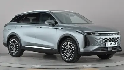 Used Omoda 9 537 HP (394 kW) 2025 Grey SUV
