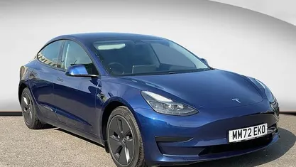Used Tesla Model 3 RWD 208 kW (283 HP) 2022 Blue Sedan