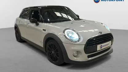 Used Mini Cooper Hatch 136 HP (100 kW) 2016 Silver Hatchback