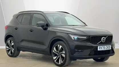 Used Volvo XC40 Ultra 163 HP (119 kW) 2027 Black SUV