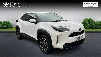 Used 2025 Toyota Yaris Hybrid Design Estate | £19,563 (Good price)