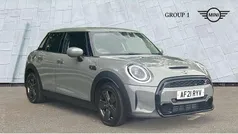 Used 2021 Mini Cooper S Classic Hatchback | £20,995 (Fair price)
