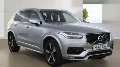 Used Volvo XC90 R-Design 235 HP (172 kW) 2018 Silver SUV