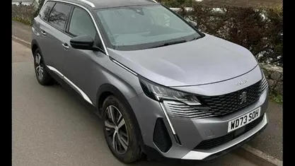 Used Peugeot 5008 Allure+ 131 HP (96 kW) 2023 SUV