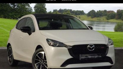 Begagnad Mazda 2 Homura-Aka 90 HK (66 kW) 2024 Halvkombi