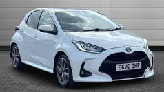 Used 2020 Toyota Yaris Hybrid Hatchback | £16,399 (Fair price)