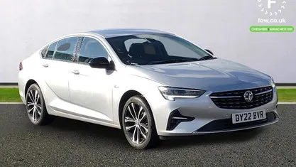 Used Vauxhall Insignia Edition 122 HP (89 kW) 2021 Hatchback