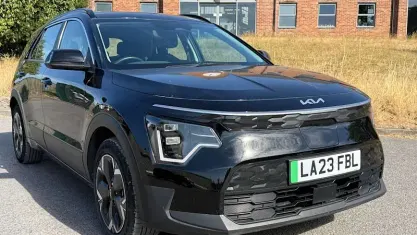 Used Kia e-Niro 150 kW (204 HP) 2023 Black SUV