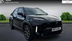 Used 2025 Toyota Yaris Hybrid Design Estate | £24,544 (Fair price)