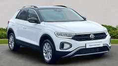 Used 2025 VW T-Roc Match SUV | £24,514 (Fair price)
