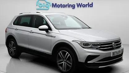 Usado VW Tiguan Elegance 150 HP (110 kW) 2023 SUV