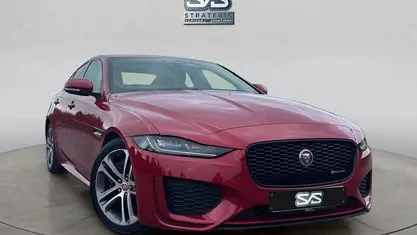 Used Jaguar XE R-Dynamic 180 HP (132 kW) 2019 Sedan