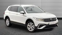 White Used 2022 VW Tiguan Allspace Life SUV | £21,450 (Fair price)