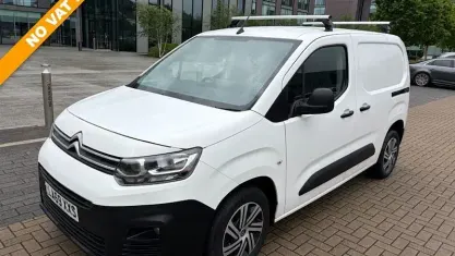 Used Citroën Berlingo 102 HP (75 kW) 2020 White MPV