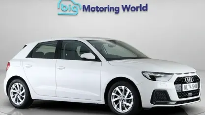 Used Audi A1 Sportback Sport 95 HP (69 kW) 2024 White Hatchback