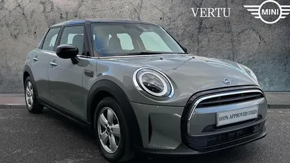 Used Mini Cooper Classic 136 HP (100 kW) 2022 Hatchback